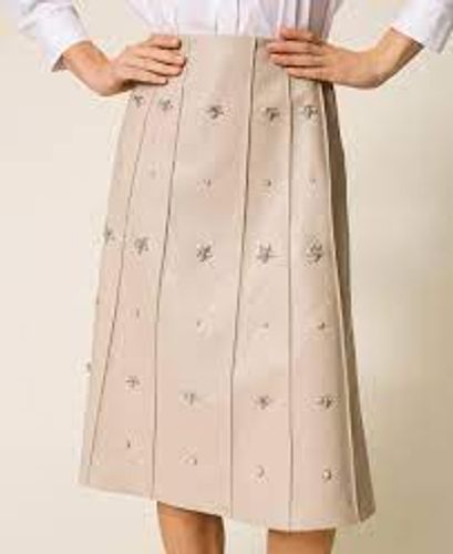 Midi skirt with handmade embroideries