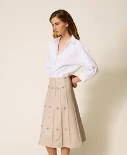 Midi skirt with handmade embroideries