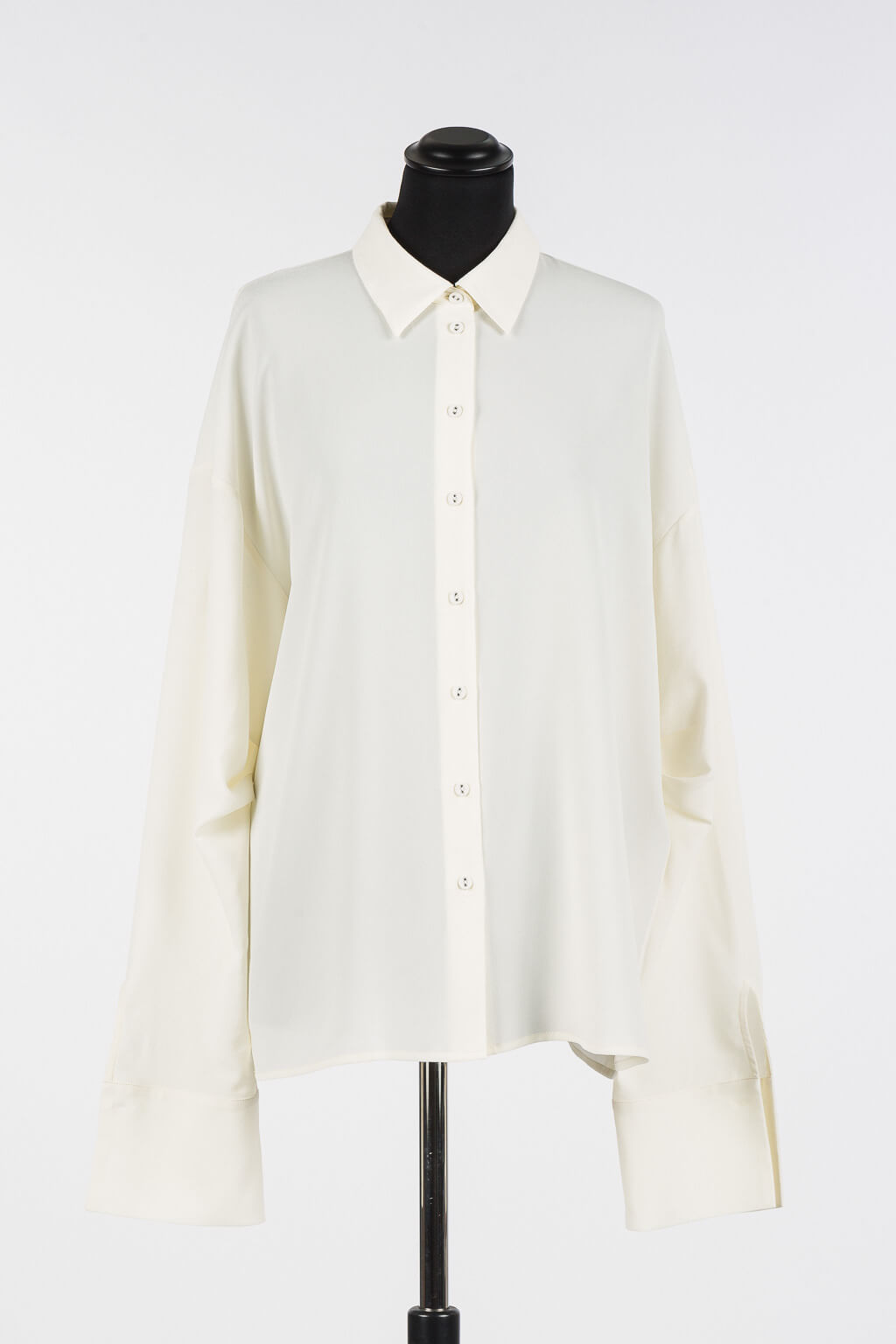 Oversized recycled crêpe de Chine shirt