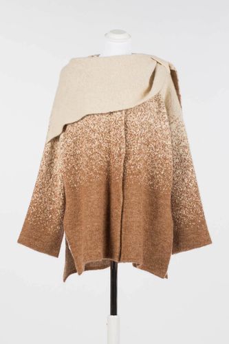 KNITTED OVERCOAT