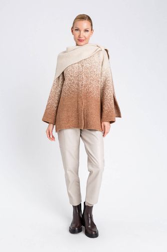 KNITTED OVERCOAT