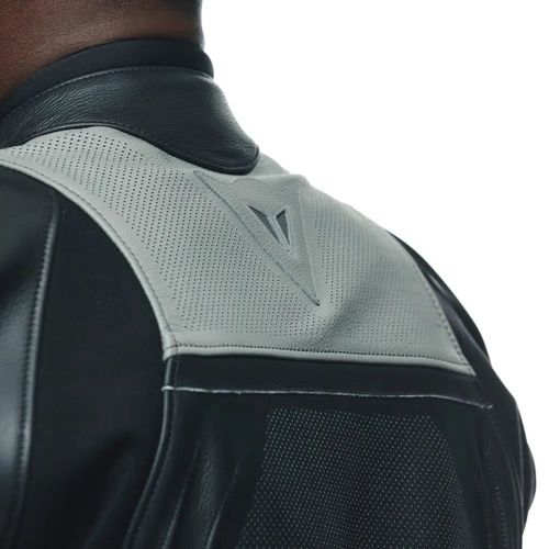 מעיל עור RACING 4 PERF מבית DAINESE