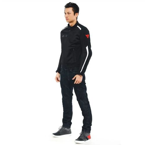 מעיל קיץ HYDRA FLUX 2 D-DRY מבית DAINESE