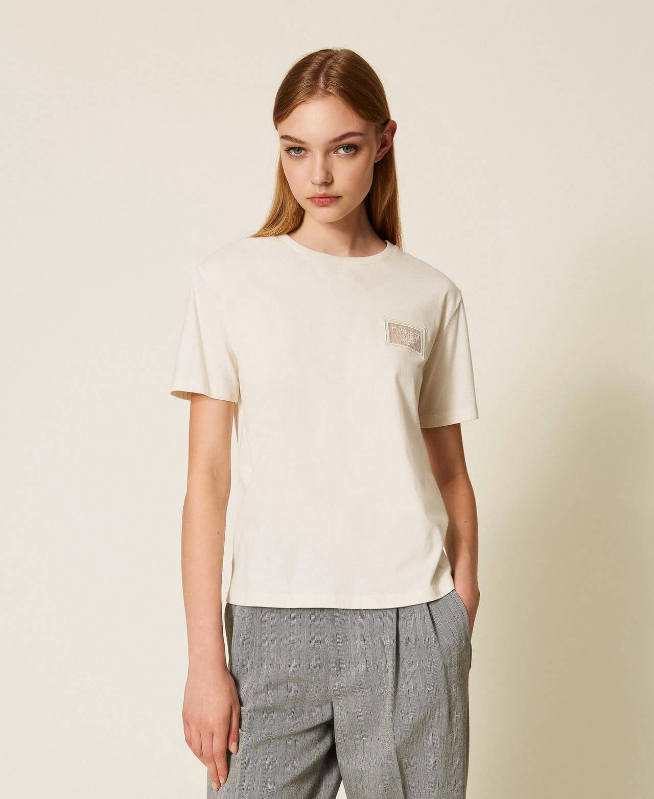Regular T-shirt with embroidery and logo