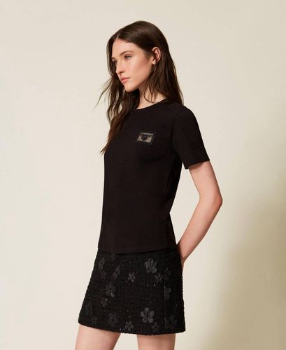 Regular T-shirt with embroidery and logo
