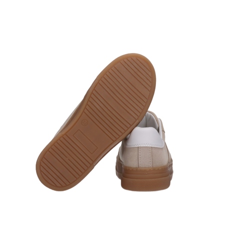 נעל TOMMY HILFIGER מידות 30-40 לילדים בגוון טאופ