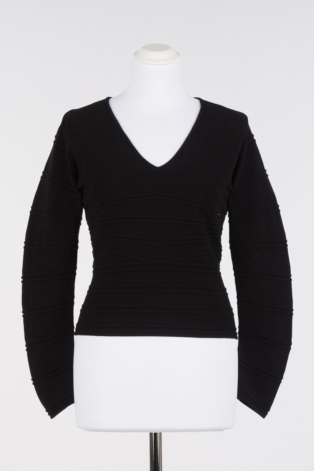 KNITTED SWEATER
