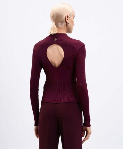 KNITTED SWEATER