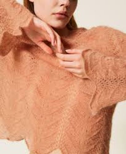 Mohair blend scalloped jumper