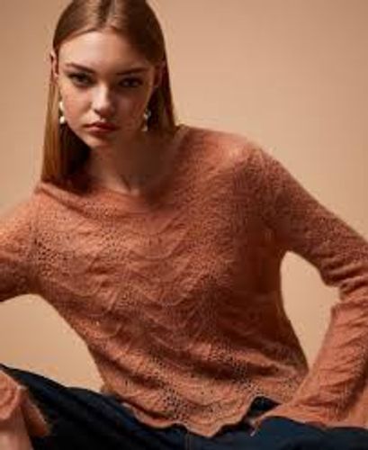 Mohair blend scalloped jumper
