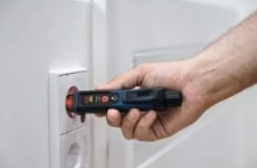 גלאי מתח Bosch GVD 1000-17