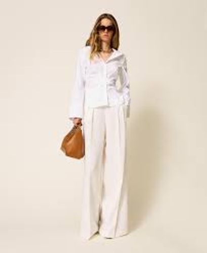 Poplin shirt with draping