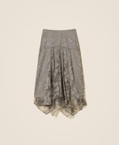 Long lace skirt