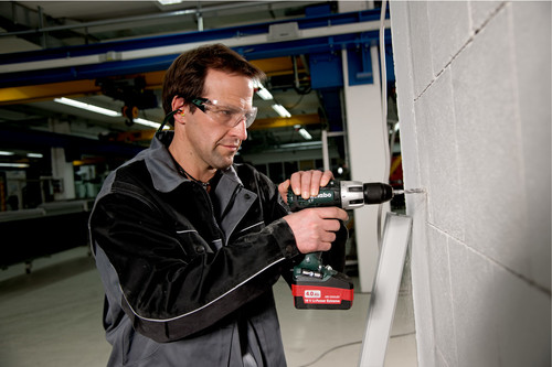 מברגה/ מקדחה נטענת רוטטת METABO SB 18 LT 