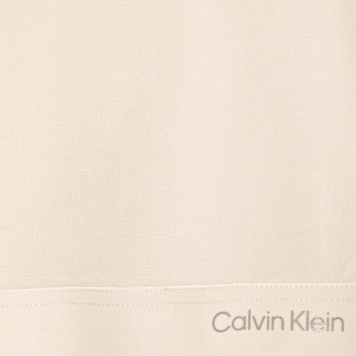 חולצה CALVIN KLEIN מידות 4-16 לילדים בגוון ניוד