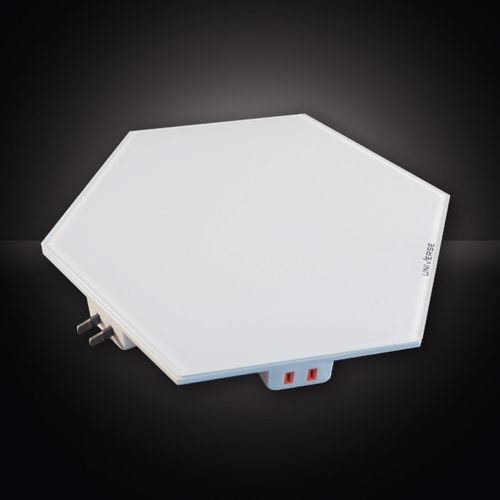 פלטה חשמלית לשבת יחיד UNIVERSE זכוכית מודולרית NRI-956 משני ללא כבל צבע שחור/ לבן