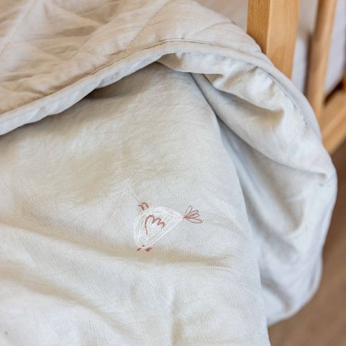כרית נחשוש קלועה ורוד mountain