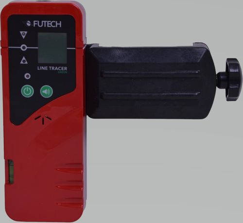 לוכד קרן לייזר FUTECH LTG.150.11 - מכשיר קומפקטי לזיהוי קרן ירוקה ואדומה עם חיווי LED וקלמפ לחיבור