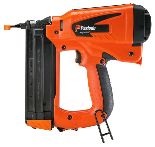 אקדח סיכות נטען PASLODE IM50 F18 Lithium מק