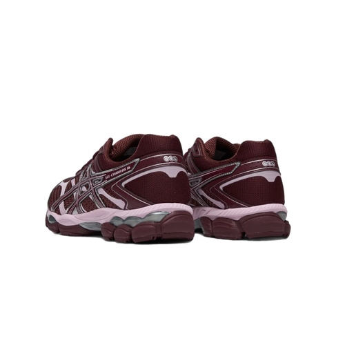 נעל ASICS מידות 36-42 בגוון בורדו