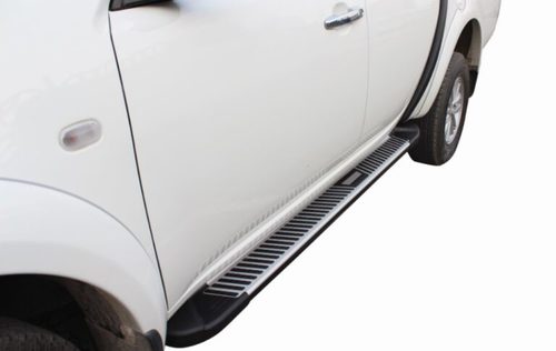 מדרכות צד לרכב PYR לפורד קוגה 2008-2013 סט – UP