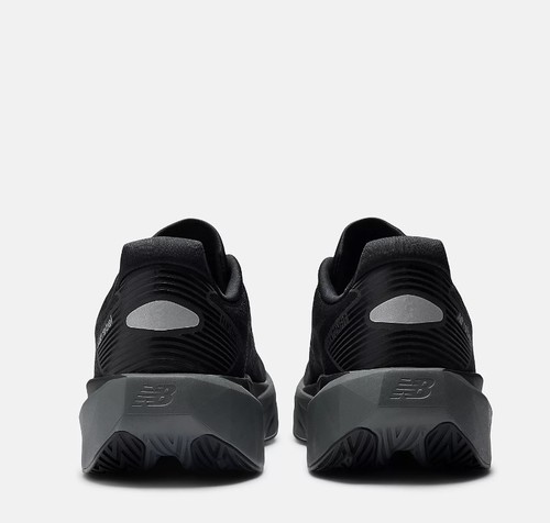 נעלי ניו באלאנס New Balance FuelCell Rebel V5 | גברים