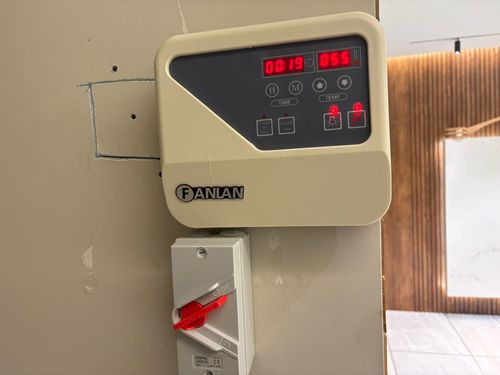 לוח פיקוד ותנור סאונה ענק 12\15 אמפר