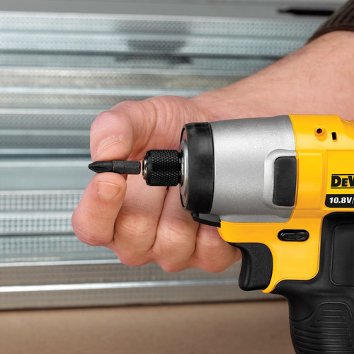 מברגת אימפקט DEWALT - 2.0AH 10.8V