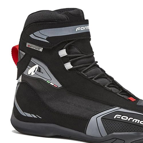 נעלי רכיבה עמידות למים פורמה שחור/ אפור -FORMA VIPER WATERPROOF