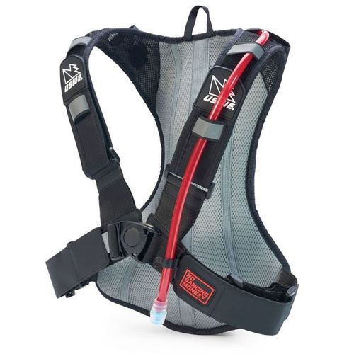 תיק רכיבה שחור – USWE OUTLANDER 4 HYDRATION PACK