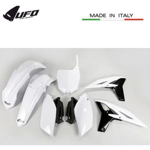 סט פלסטיקה UFO YAMAHA YZF250 2010 לבן/שחור