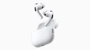 אוזניות ‏אלחוטיות Apple AirPods Pro 3 MagSafe USB-C MFHP4ZM/A אפל