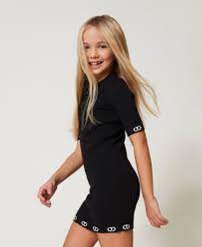 Short knit dress with polo shirt neck