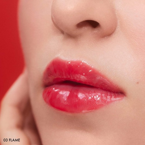 גלוס אדום אש ספורה קולקשן SEPHORA COLLECTION  Outrageous Plump Intense Hydrating Lip Gloss