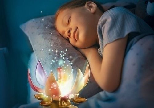 Princess Magic טירת הקשת בענן 114 חלקים מנורת האור הקסום דגם 71359 