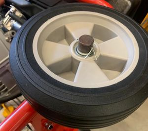 גלגל גומי מלא 200 מ"מ ציר 20 מ"מ