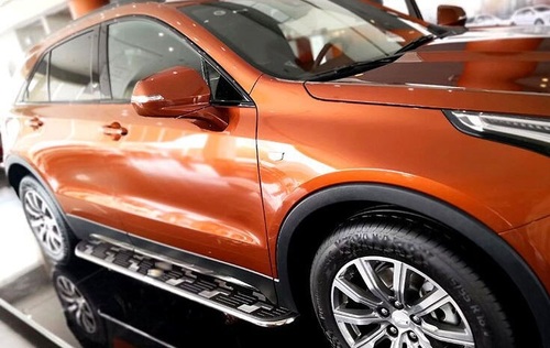 מדרכות צד לקאדילק XT4