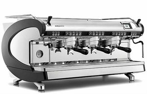 מכונת אספרסו מקצועית לבתי עסק Nuova Simonelli AURELIA WAVE Volumetric 3GR (3 ראשים)