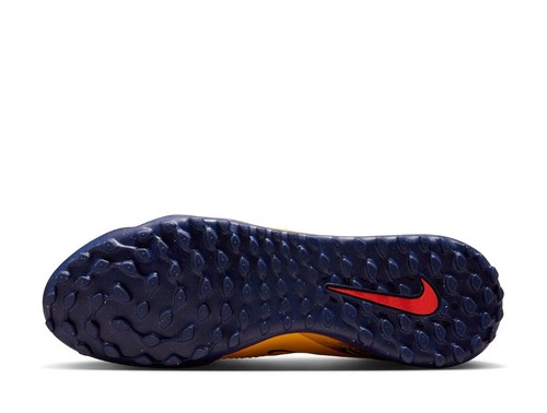 קטרגל נייק Nike Phantom 6 Low Academy TF | גברים