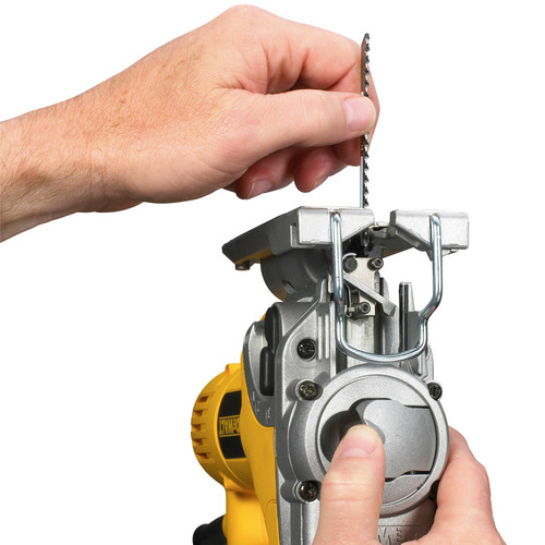 מסור אנכי DEWALT DW331K 701W