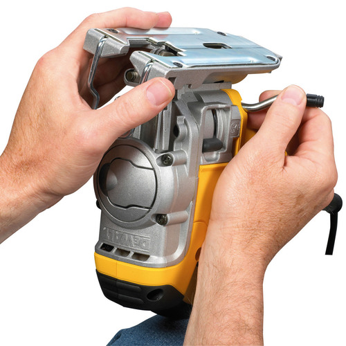 מסור אנכי DEWALT DW331K 701W
