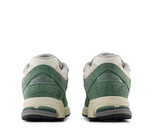 נעלי ניו באלאנס New Balance 2002R | גברים