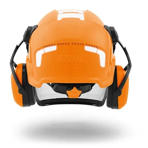 קסדות STIHL מסדרת דגמי ADVANCE X-Vent מציעות למקצוענים חלוקת משקל טובה מאוד והתאמה נוחה