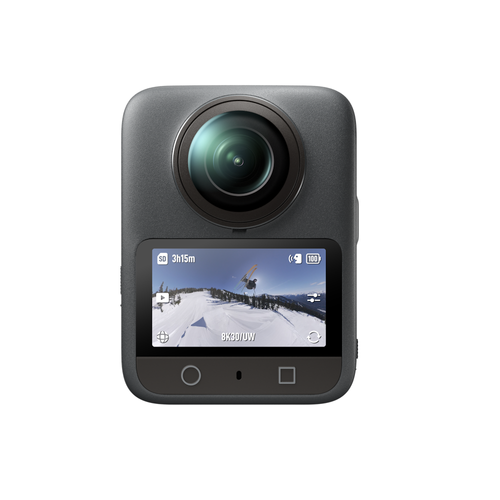מצלמת DJI Osmo 360 Creator Combo 