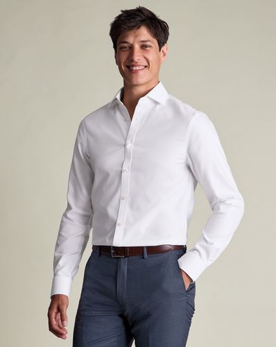 חולצה גזרת סלים -White non-iron stretch Burlington weave cutaway slim fit shirt