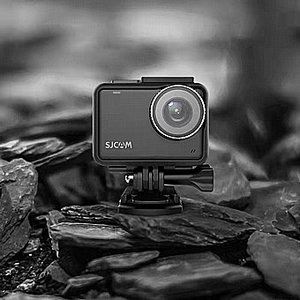 מצלמת אקסטרים SJCAM SJ10X כולל עברית - צלמו ב-4K עם ייצוב EIS 3-Axis לחוויית אקסטרים מושלמת