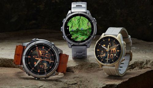 שעון חכם Garmin Fenix 8 Pro AMOLED Sapphire 47mm טיטניום DLC אפור קרבון עם רצועת סיליקון בצבע שחור / אפור חלוקי נחל
