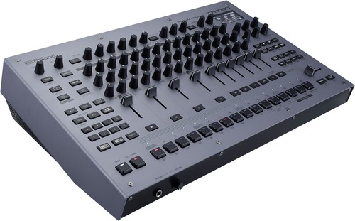 זווית נוספת Roland TR-1000 Rhythm Creator Drum Machine