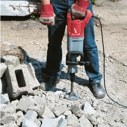 פטיש חציבה Milwaukee K900S – עוצמה בלתי מתפשרת לביצועים מקצועיים.