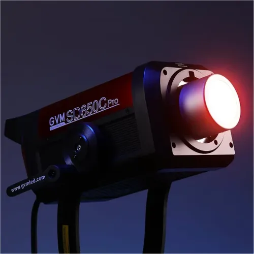 פנס לד GVM Pro SD650C RGB